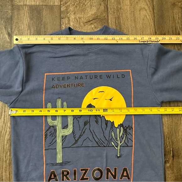 Urban Nation Keep Nature Wild Adventure Arizona Sweater Women’s Size XS Blue - Picture 6 of 7